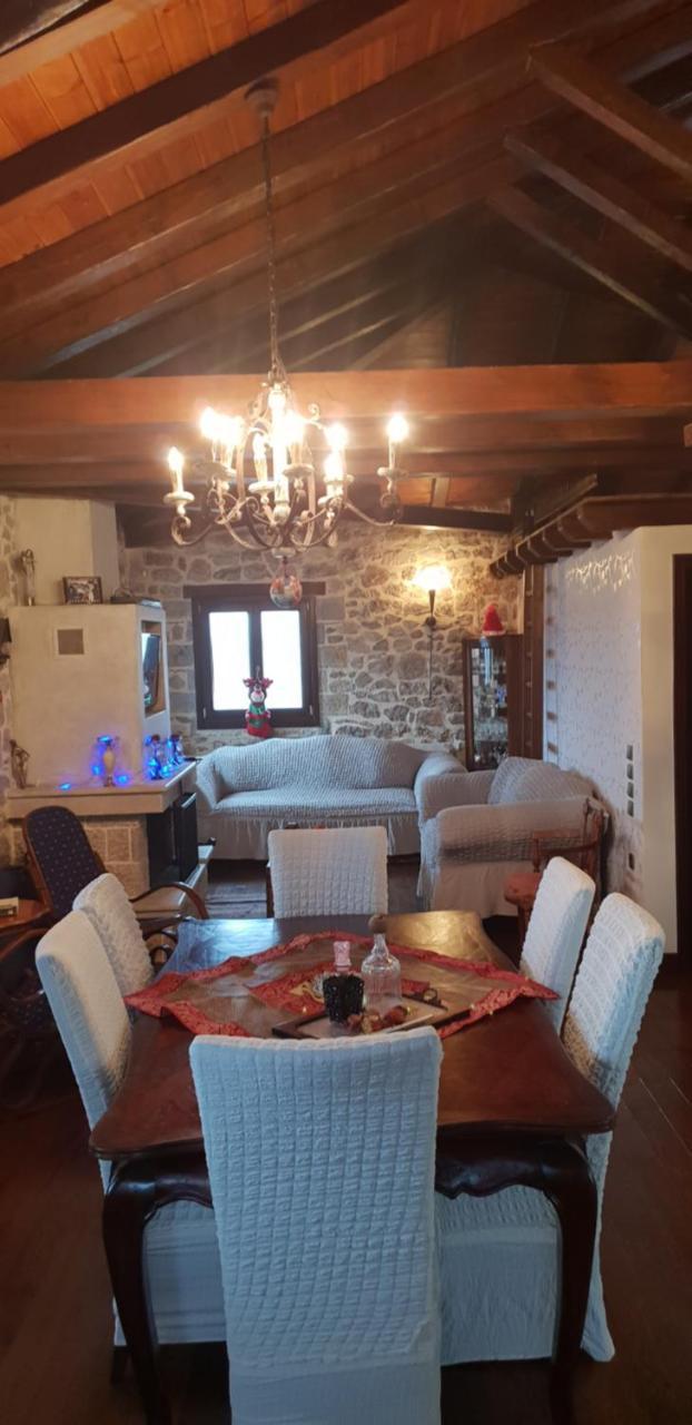 Mountain Villa Graviá Eksteriør bilde